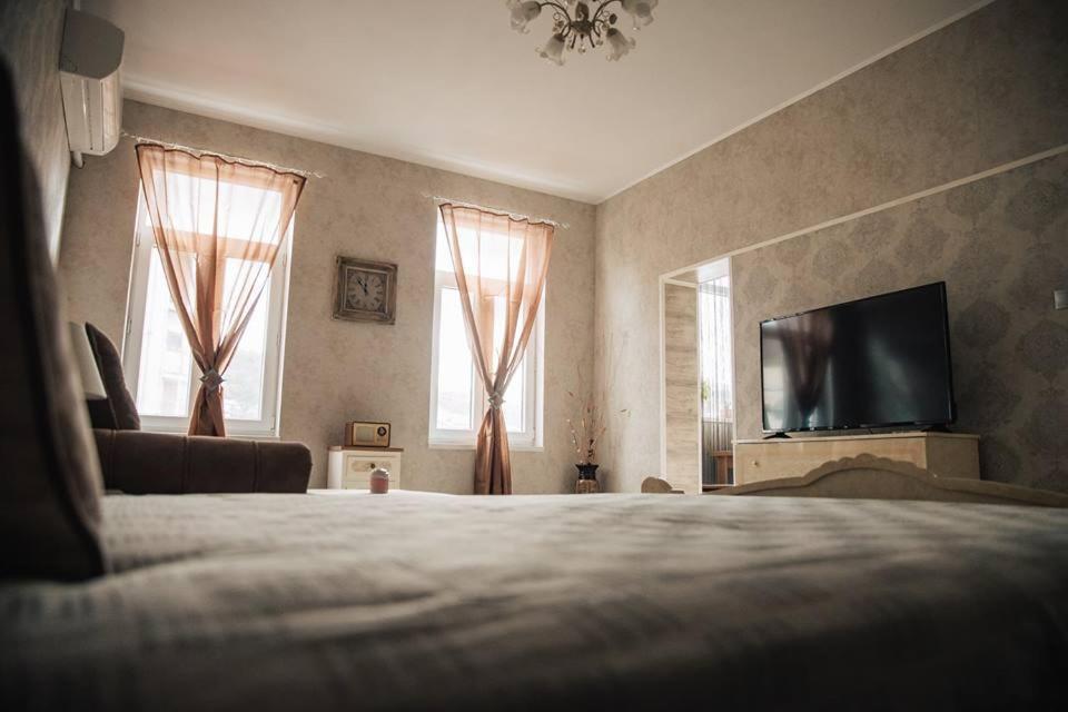 Апартамент Барок Lovech Bagian luar foto